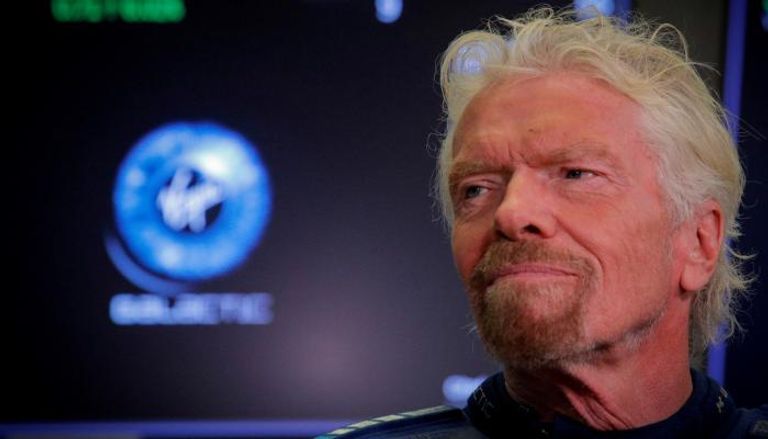 الملياردير الأمريكي جيف بيزوس أغنى رجل في العالم