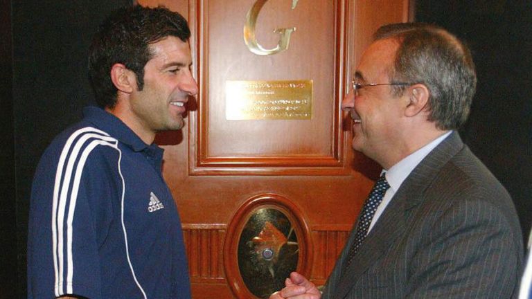 لويس فيجو كان أحد من طالتهم تسريبات بيريز الأخيرة لويس فيجو كان أحد من طالتهم تسريبات بيريز الأخيرة