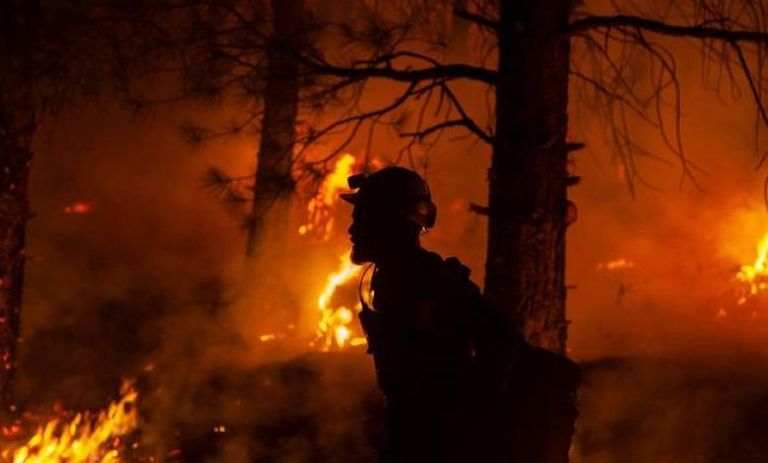 حرائق غرب كندا