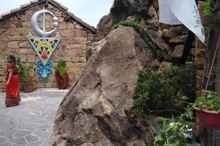 قرية أمازيغية في الجزائر جزائريات من منطقة القبائل الأمازيغية بعيد الأضحى - أرشيفية