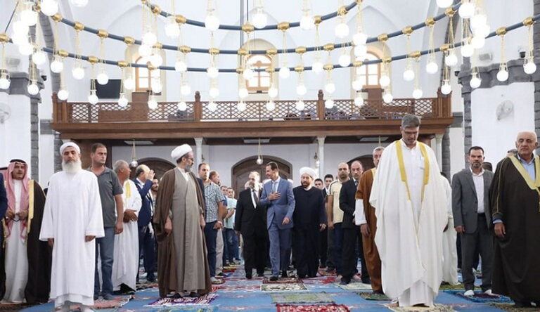 الدفاعات الجوية السورية تتصدى لغارة سابقة - أرشيفية