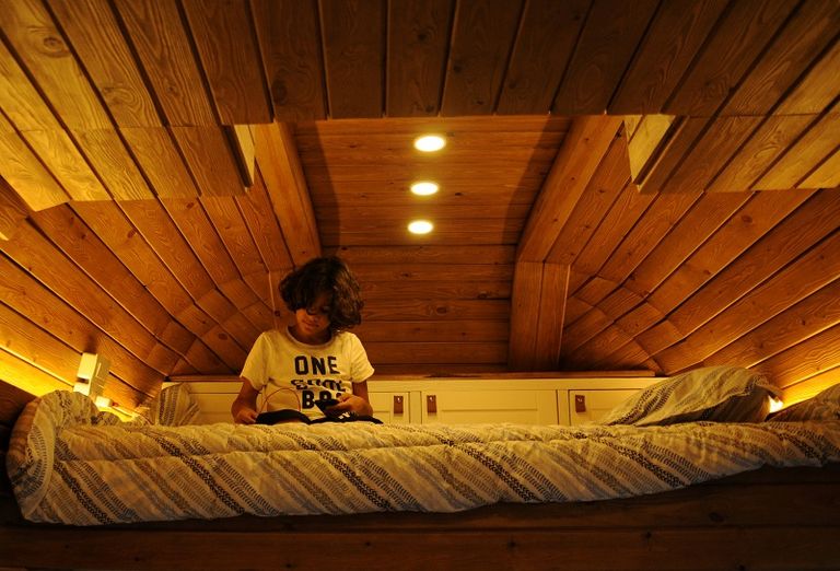 يارا شلبي داخل منزلها المتنقل