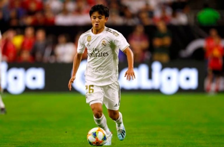 اللاعب الياباني تاكيفوسا كوبا