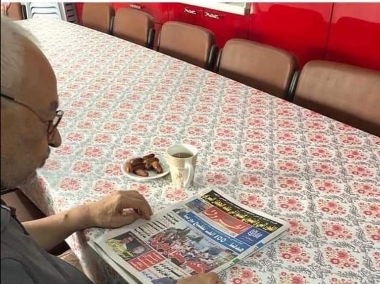 صور تثير الشكوك حول صحة زعيم إخوان تونس