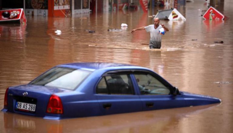 أضرار بالغة جراء فيضانات شمال شرقي تركيا