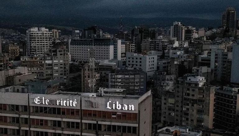 لبنان يعاني أزمة شح كهرباء حادة