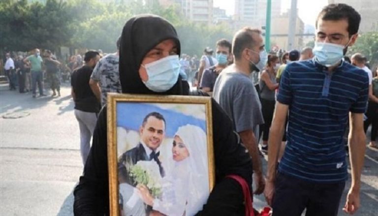 جانب من وقفة سابقة لأهالي ضحايا انفجار مرفأ بيروت