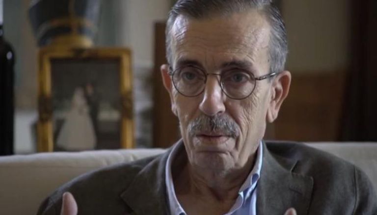 الروائي اللبناني الدكتور جبور الدويهي