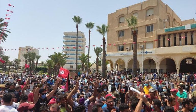 صورة من الاحتجاجات في العاصمة تونس