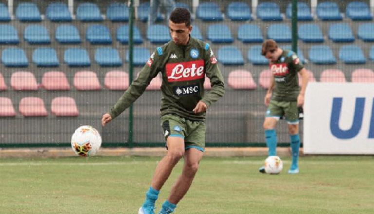 الجزائري كريم زدادكة لاعب نابولي الإيطالي