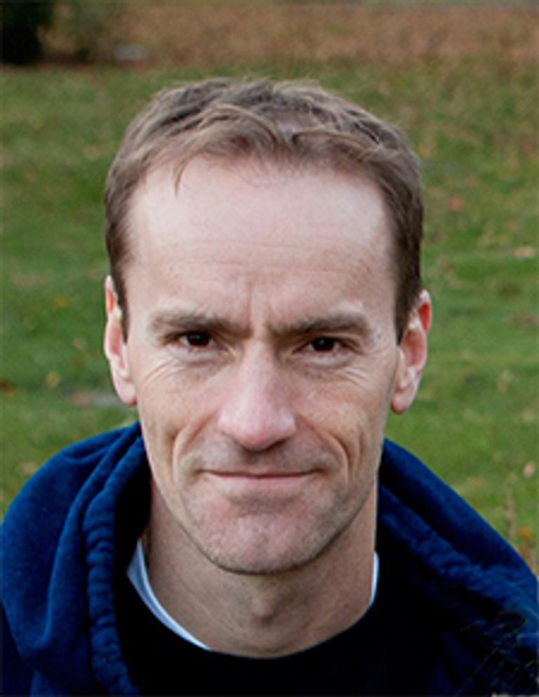 دوان ويسمان، الأستاذ بكلية الطب بجامعة هارفارد الجرعة المعززة من لقاحات كورونا قد تكون مفيدة للبعض