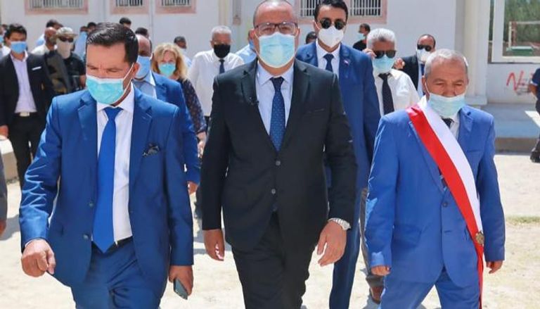 هشام المشيشي في آخر ظهور له (رئاسة وزراء تونس)