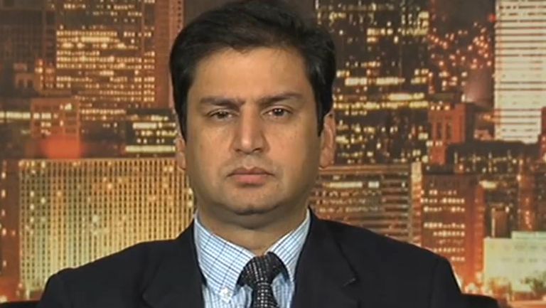 أميش أدالجا اللقاحات لا تزال صامدة أمام متغير