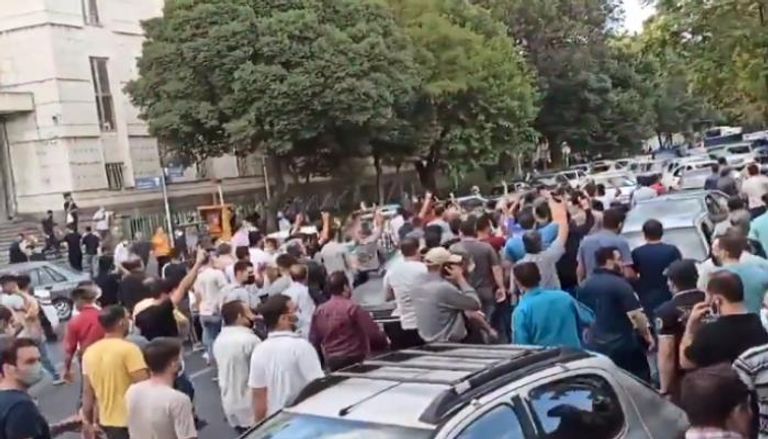 جانب من احتجاجات تبريز الإيرانية