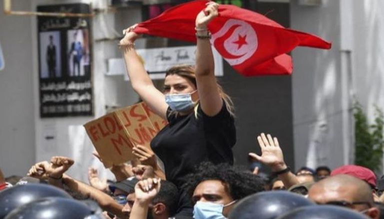 جانب من احتجاجات الحسم بتونس