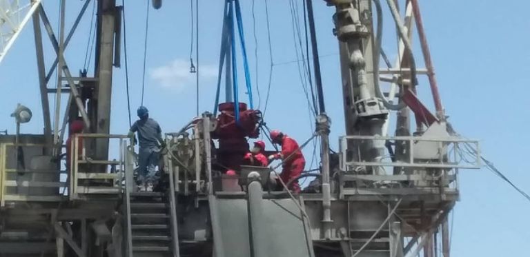 عمال بقطاع النفط الليبي