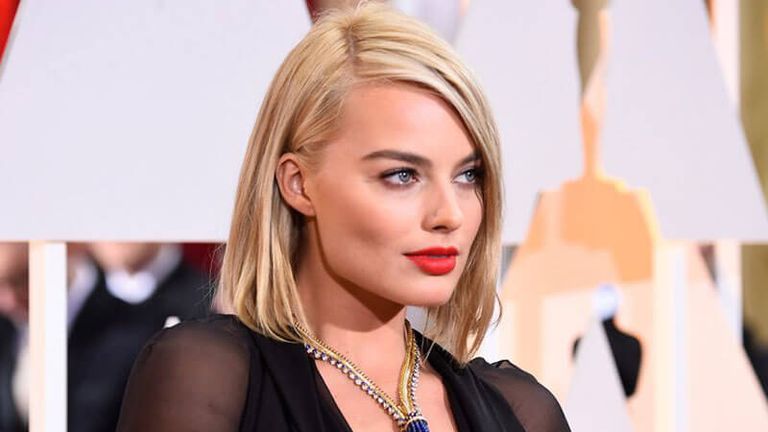 الممثلة والمغنية الأمريكية سيلينا جوميز