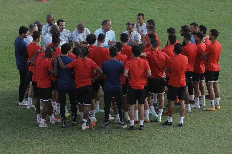 بيتسو موسيماني مدرب الأهلي المصري 