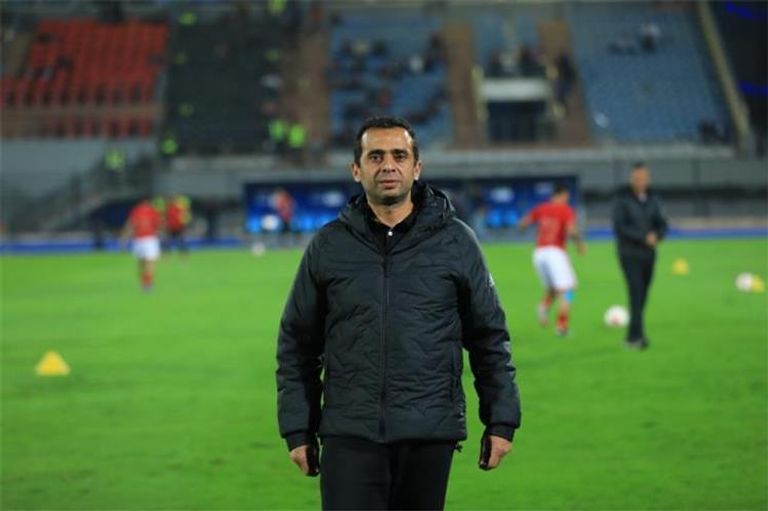 عمرو محب مترجم الأهلي المصري الأهلي والزمالك