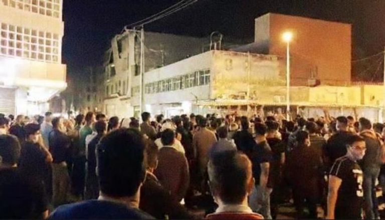 جانب من المظاهرات بالعاصمة الإيرانية طهران