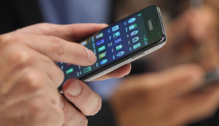 تقييد الإنترنت كلمة السر في قمع الشعب الإيراني