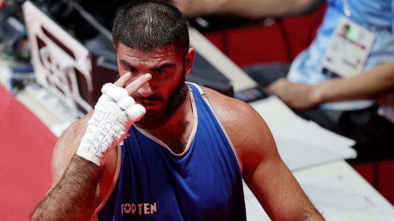 الملاكم الفرنسي مراد علييف