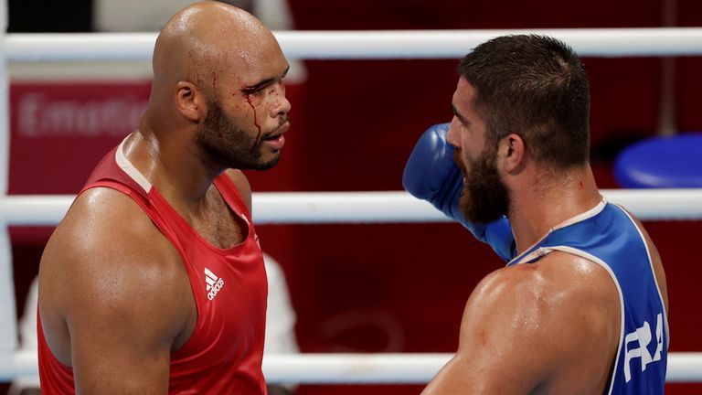 الملاكم الفرنسي مراد علييف