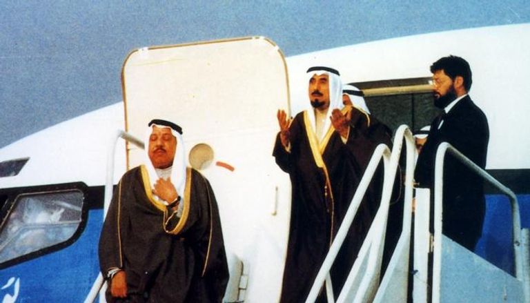عودة الشيخ جابر الأحمد الصباح بعد تحرير الكويت (كونا)