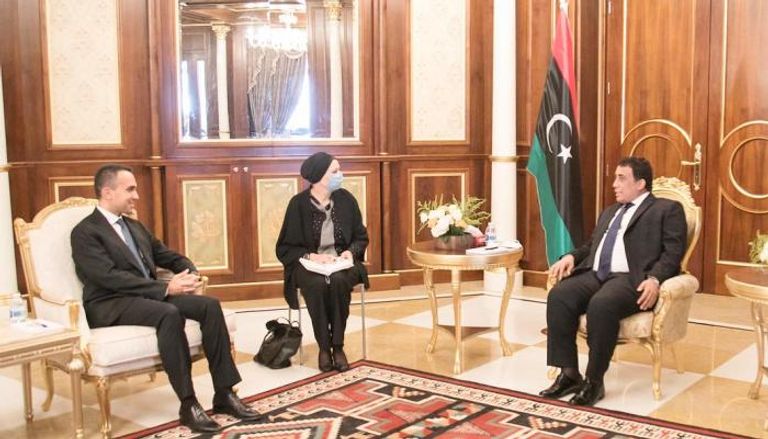 جانب من لقاء المنفي وزير خارجية إيطاليا. (الرئاسي الليبي)