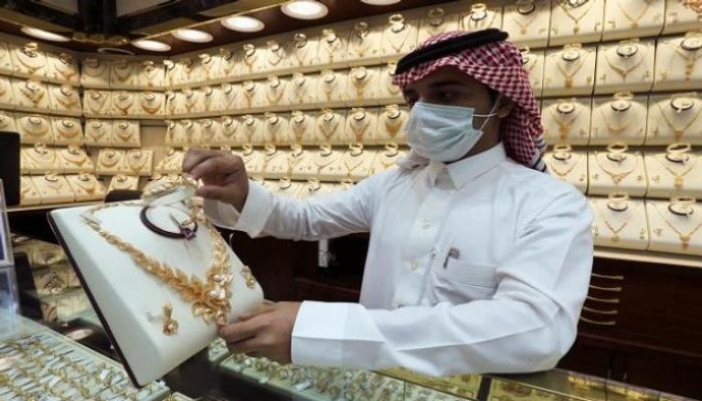 استقرار سعر الذهب في السعودية