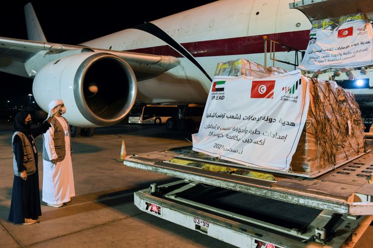 الإمارات ترسل طائرتي إمدادات طبية إلى تونس