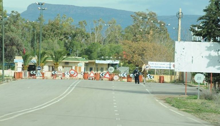 المعبر الحدودي زوج بغال