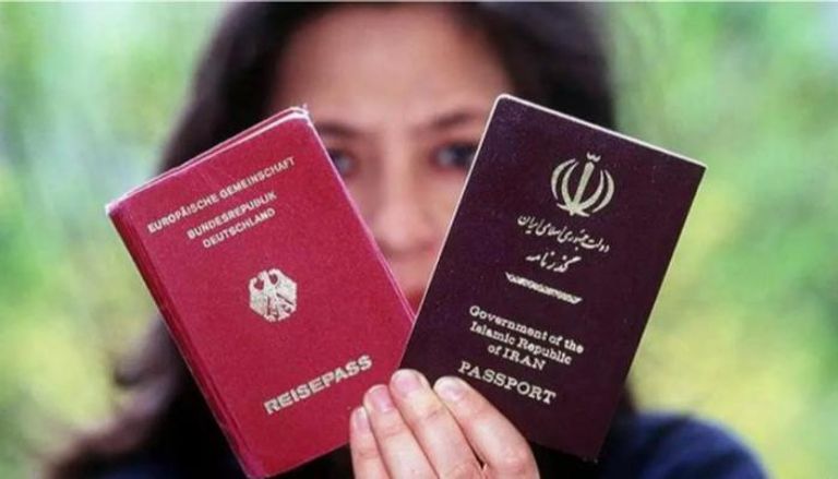 "مزدوجو الجنسية" ورقة طهران لابتزاز المجتمع الدولي