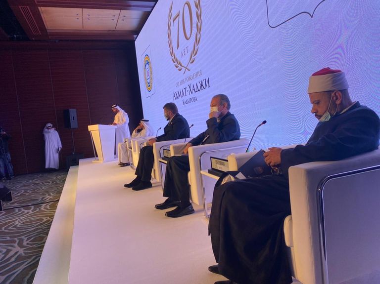 جانب من فعاليات ندوة المجلس العالمي للمجتمعات المسلمة جانب من فعاليات ندوة المجلس العالمي للمجتمعات المسلمة