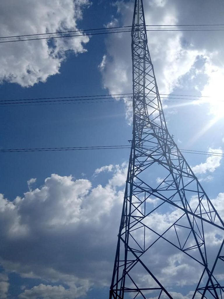 أبراج ناقلة للكهرباء في إثيوبيا