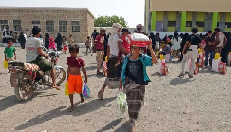تنظيم الإخوان يستغل حاجة الفقراء في اليمن لتحقيق أجندته التخريبية