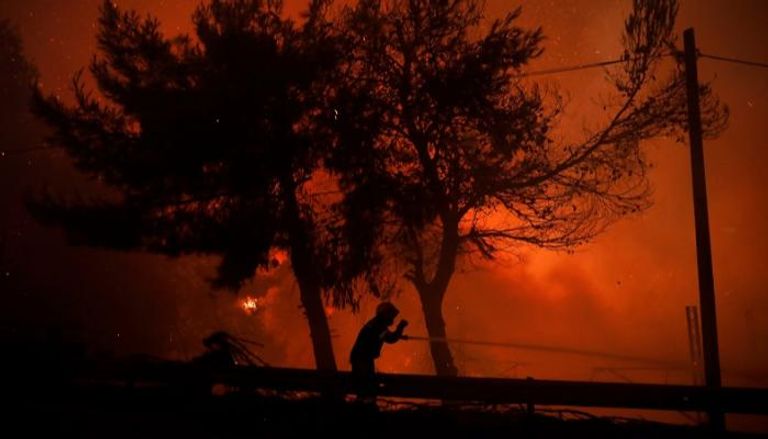 حرائق الغابات في أثينا