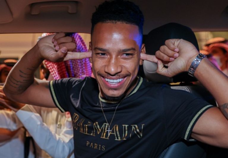 ماتيوس بيريرا لاعب الهلال السعودي الجديد البرازيلي باولينيو لاعب الأهلي السعودي الجديد