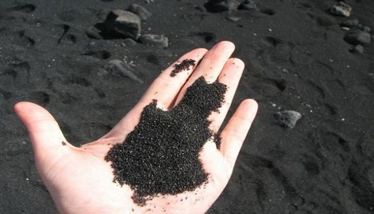 مصر تستكشف كنوز الرمال السوداء