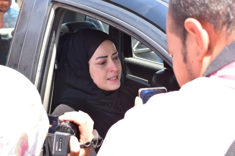 نجوم الفن خلال تشييع جنازة دلال عبدالعزيز، من مسجد المشير بالتجمع الخامس في القاهرة.