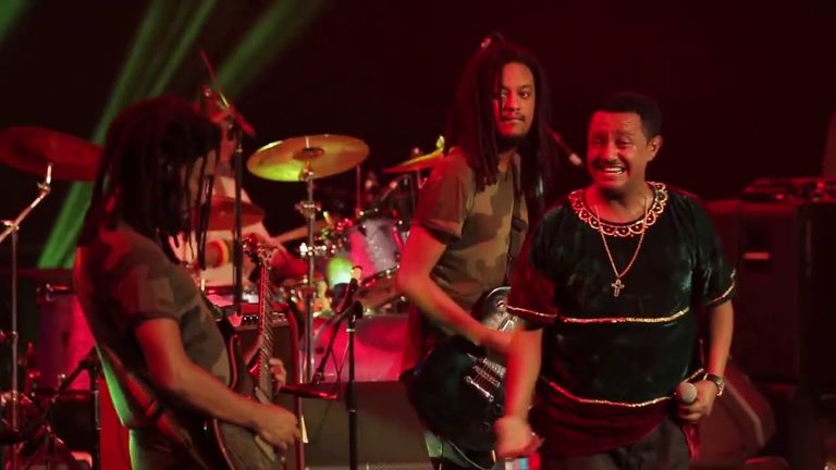 الفنان الإثيوبي العالمي تيدي آفرو