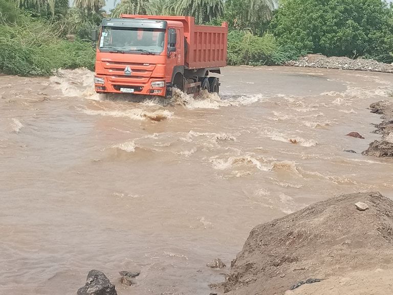 الفيضانات تسببت بنزوح 100 أسرة بإقليم عفار  