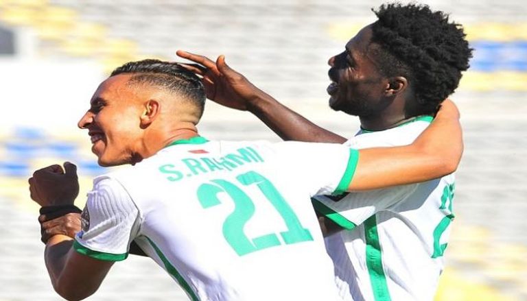 سفيان رحيمي وبن مالانجو