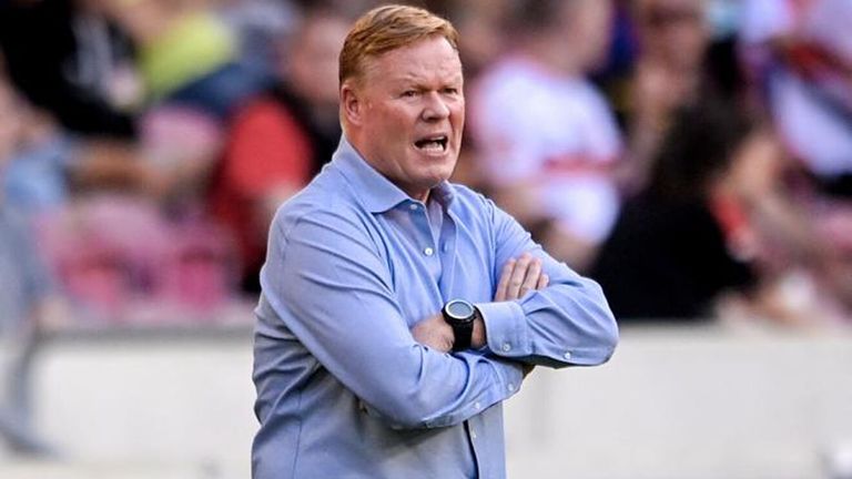 رونالدو كومان مدرب برشلونة ليونيل ميسي قائد برشلونة السابق