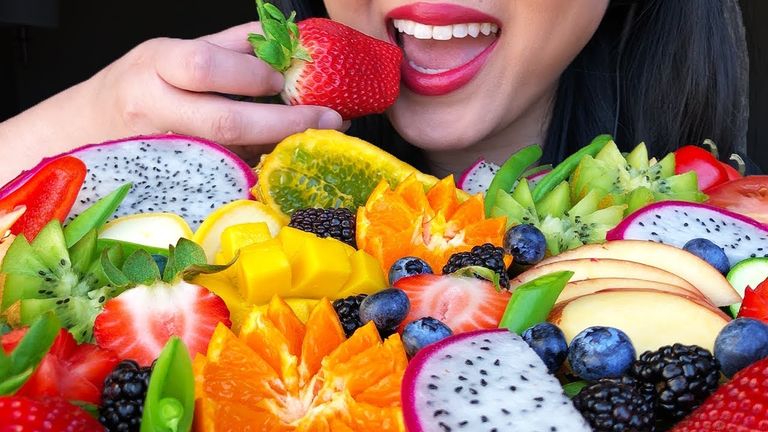 معتقدات خاطئة عن الفاكهة- تعبيرية