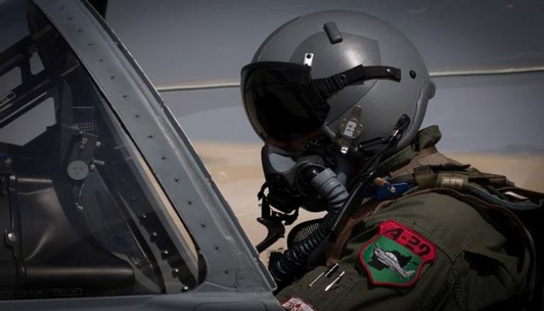 طيار بالقوات الجوية الأفغانية