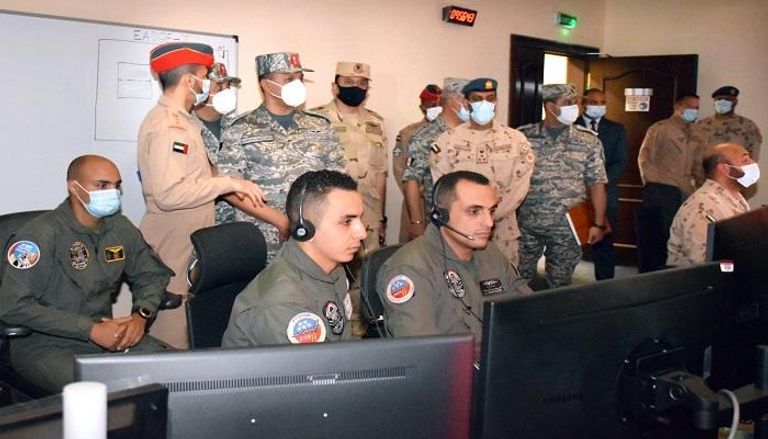  القوات الجوية الإماراتية والمصرية خلال تدريب 