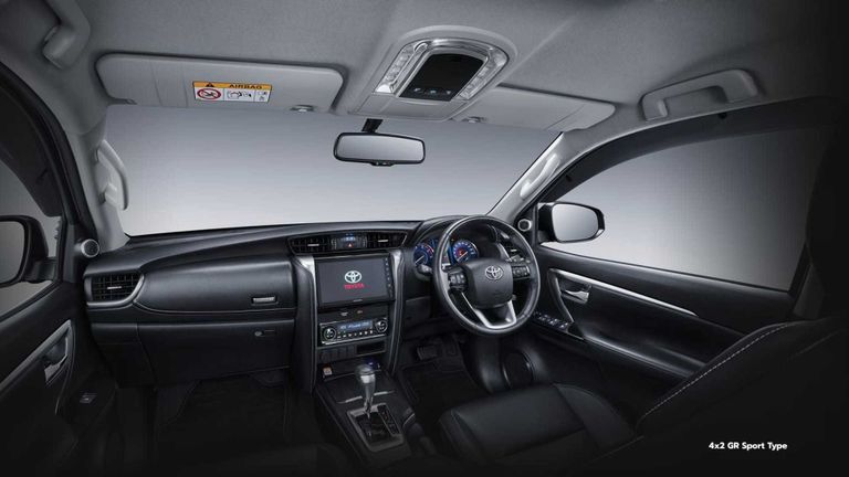طراز Fortuner GR Sport 2022