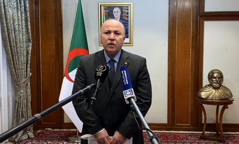 رئيس الوزراء الجزائري أيمن بن عبد الرحمن الرئيس الجزائري عبد المجيد تبون - أرشيفية