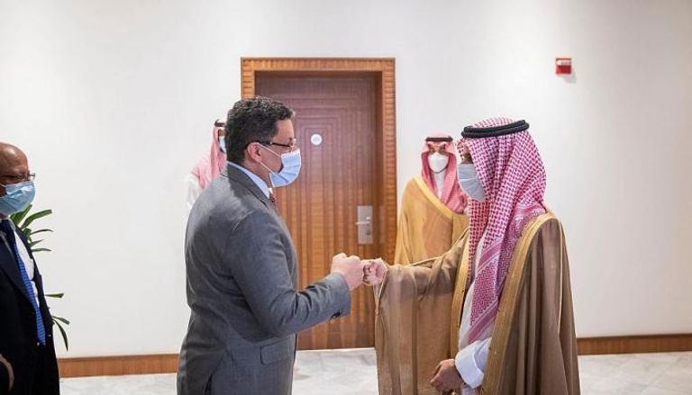 وزير الخارجية السعودي يستقبل نظيره اليمني